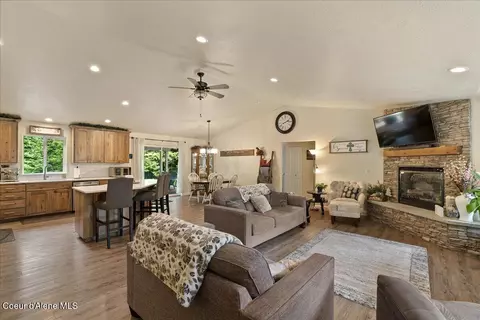 12671 E Trout Pond Rd, Athol, ID 83801 photo 8
