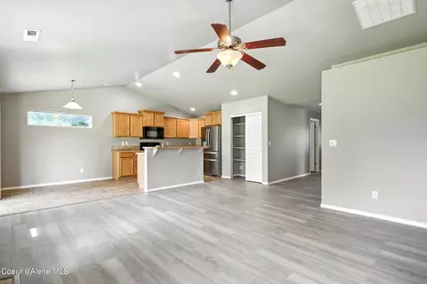 Living - 1254 E Bogie Dr, Post Falls, ID 83854 photo 4 of 5