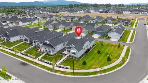 7991 N Girard Cir, Coeur D'alene, ID 83815
