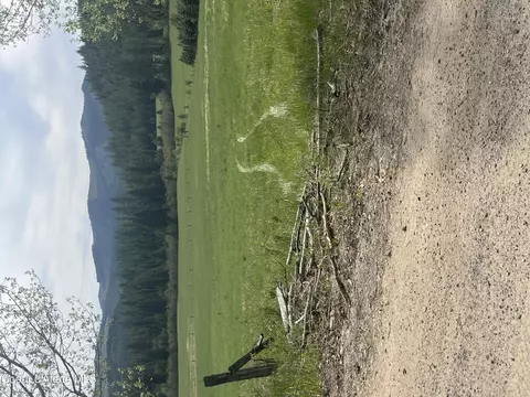 Nka 100 Windfall Pass Rd, Saint Maries, ID 83861