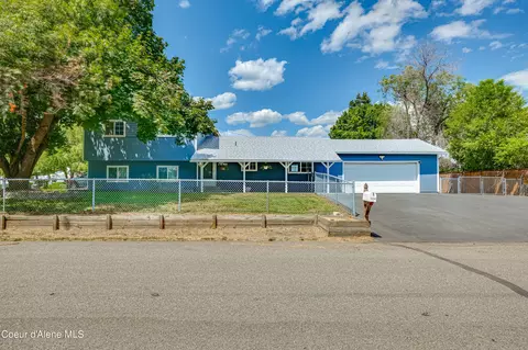 1124 N Monarch Ave, Post Falls, ID 83854