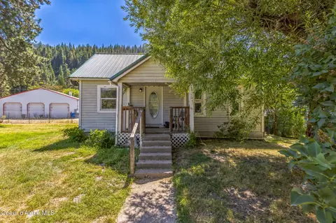 511 E Idaho Ave, Osburn, ID 83849 photo 1
