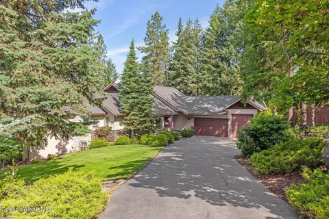 3124 S Lochurst Ln, Coeur D'alene, ID 83814
