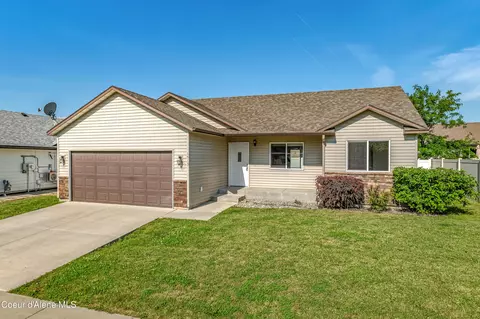 1513 N Moonstone St, Post Falls, ID 83854