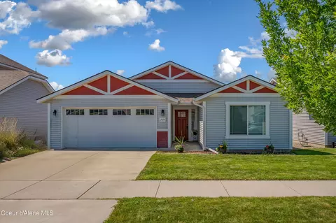 1419 N Skykomish Dr, Post Falls, ID 83854