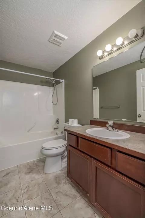 2644 N Mackenzie Dr, Post Falls, ID 83854 photo 18
