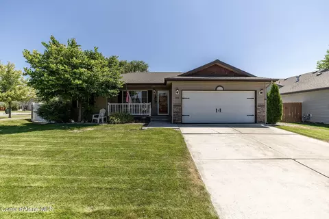2932 W Wilbur Ave, Coeur D'alene, ID 83815