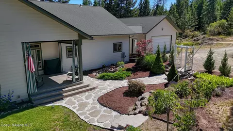 177 Rocky Ridge Rd, Cocolalla, ID 83813