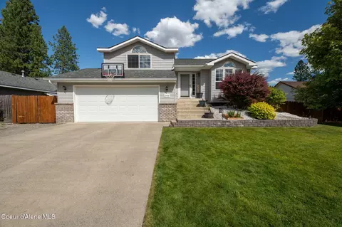 2430 N Titleist Way, Post Falls, ID 83854