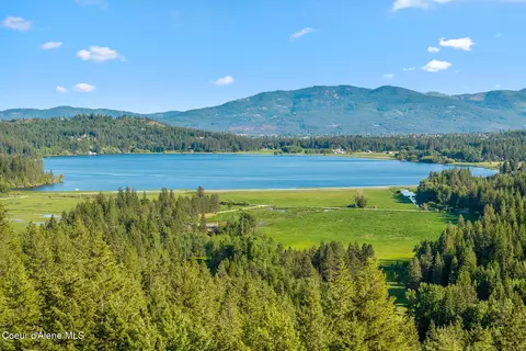 View/Area - 14802 N Mobbs Rd, Hauser, ID 83854 photo 2 of 4