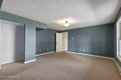Bedroom - 14802 N Mobbs Rd, Hauser, ID 83854 photo 7 of 7