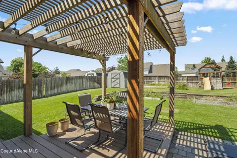 Exterior - 2444 N Sparrow Loop, Post Falls, ID 83854 photo 4 of 6