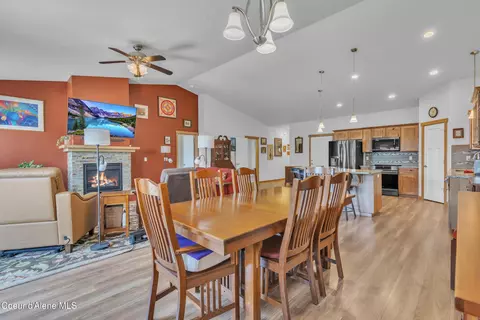 Dining - 1300 E Triumph Ave, Post Falls, ID 83854 photo 1 of 2