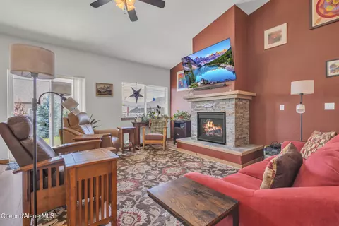 Living - 1300 E Triumph Ave, Post Falls, ID 83854 photo 2 of 4