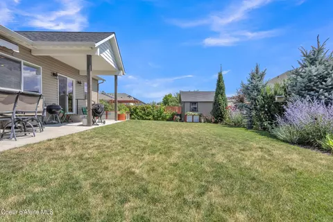 Exterior - 1300 E Triumph Ave, Post Falls, ID 83854 photo 4 of 8