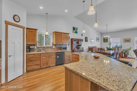 Kitchen - 1300 E Triumph Ave, Post Falls, ID 83854 photo 3 of 3