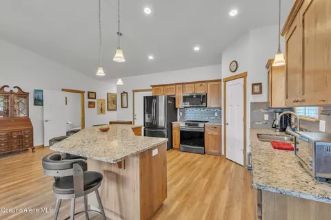 Kitchen - 1300 E Triumph Ave, Post Falls, ID 83854 photo 1 of 3