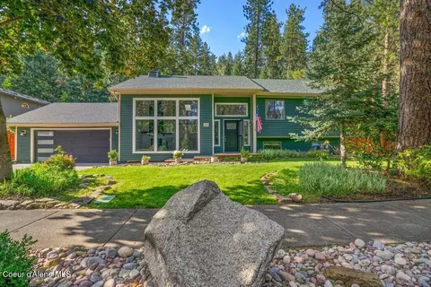 2909 E Fernan Ct, Coeur D'alene, ID 83814