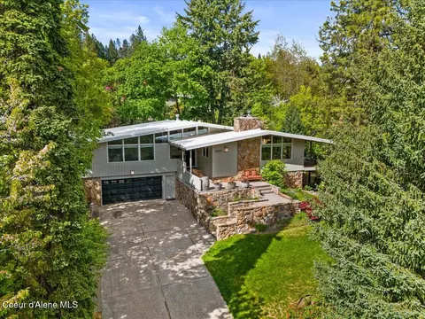 2207 E Crestline Dr, Coeur D'alene, ID 83814