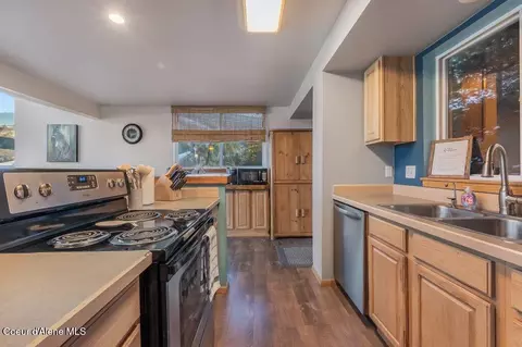 Kitchen - 408 2nd St, Kellogg, ID 83837 photo 5 of 5