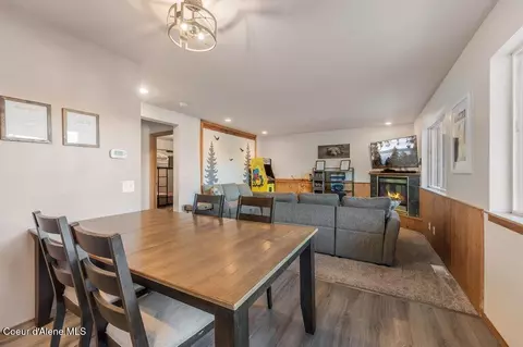 Dining - 408 2nd St, Kellogg, ID 83837 photo 5 of 5