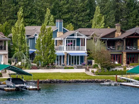 3724 W Shoreview Ln, Coeur D'alene, ID 83814