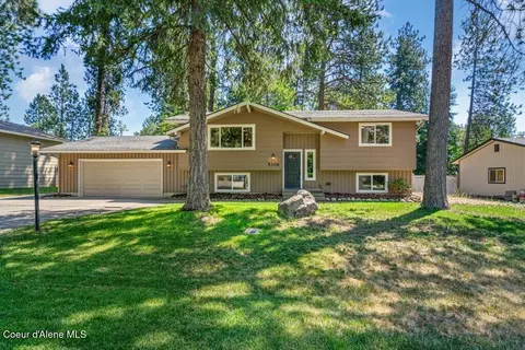5306 N Parkwood Cir, Coeur D'alene, ID 83815