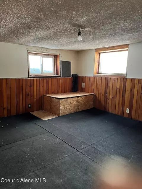 712 E Portland Ave, Kellogg, ID 83837 photo 11