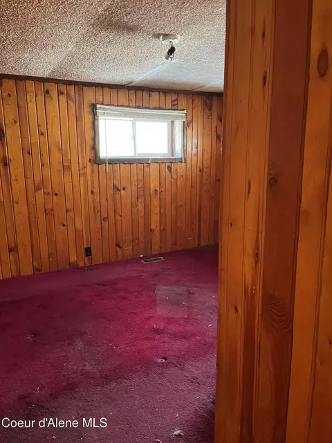 712 E Portland Ave, Kellogg, ID 83837 photo 6
