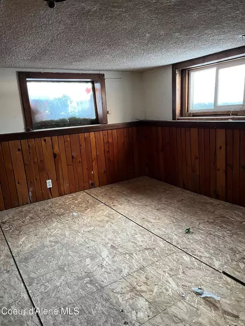 712 E Portland Ave, Kellogg, ID 83837 photo 12