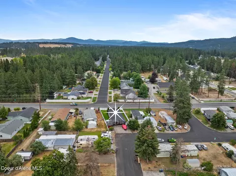 1829 E Bark Loop, Post Falls, ID 83854 photo 2