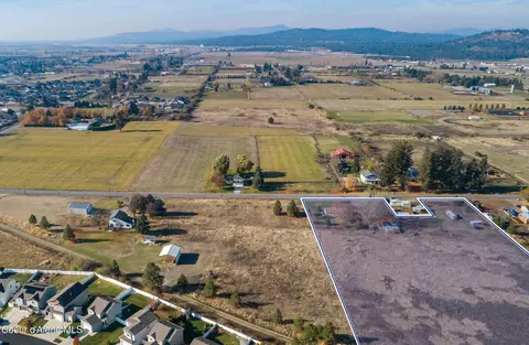 8394 N Chase Rd, Post Falls, ID 83854 photo 3