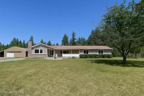 381 Nighthawk Rd, Bonners Ferry, ID 83805
