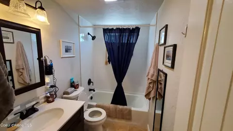 Bath - 1952 E 12th Ave # 15, Post Falls, ID 83854 photo 3 of 3