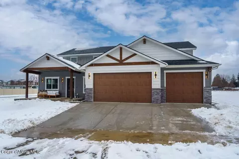4570 E Savea Ln, Post Falls, ID 83854