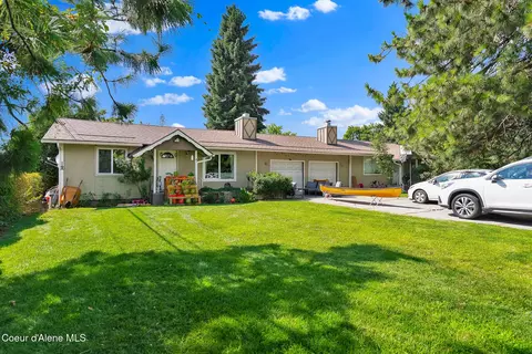 2852 W Fairway Dr, Coeur D'alene, ID 83815