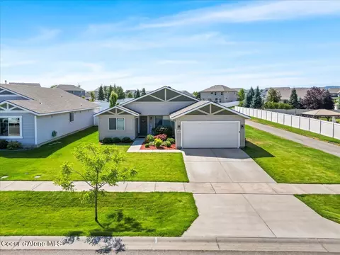 4424 W Magrath Dr, Coeur D'alene, ID 83815
