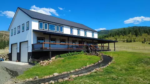 1156 Echo Springs Rd, Saint Maries, ID 83861