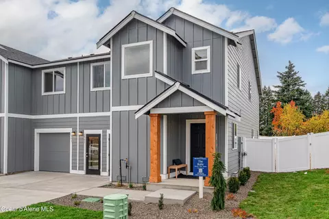 1561 N Luna St, Post Falls, ID 83854