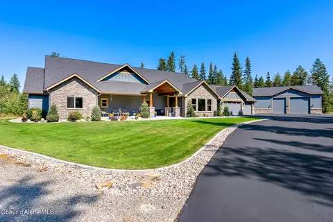 1425 E Amulet Cir, Rathdrum, ID 83858