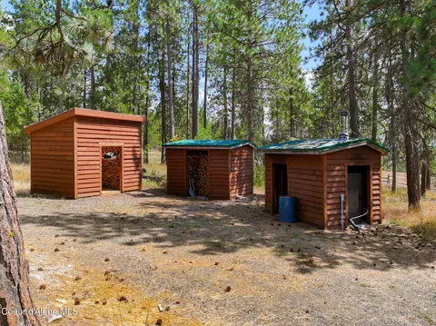Exterior - 1979 E Falcon Crest Rd, Harrison, ID 83833 photo 12 of 13