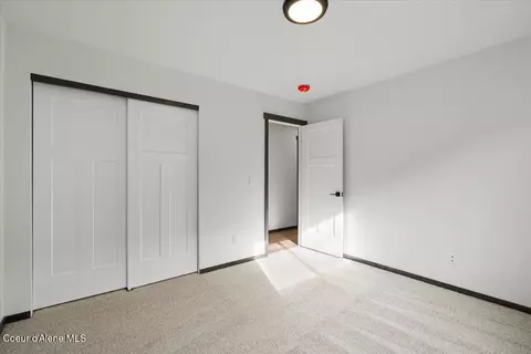 Bedroom - 5607 E Grove Ave, Athol, ID 83801 photo 6 of 6