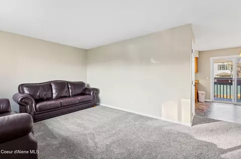 Living - 1511 E 3rd Ave, Post Falls, ID 83854 photo 1 of 2