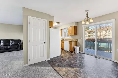 Dining - 1511 E 3rd Ave, Post Falls, ID 83854 photo 1 of 2