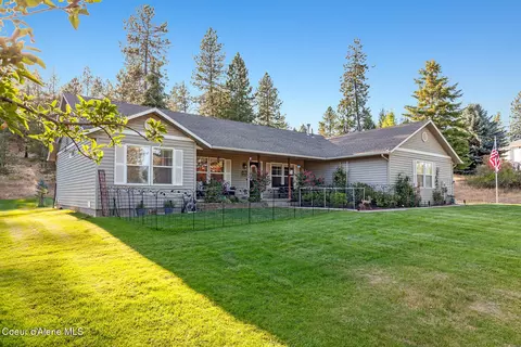 15258 W Pauline Trl, Rathdrum, ID 83858