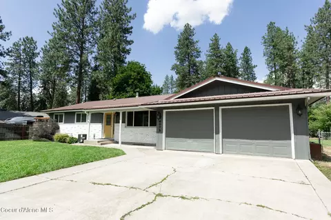 4075 Evergreen Dr, Post Falls, ID 83854