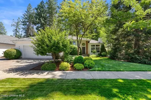 415 S Glenwood Dr, Post Falls, ID 83854