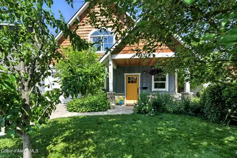429 S Ella Ave, Sandpoint, ID 83864