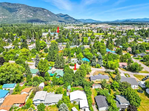 View/Area - 1523 Main St, Sandpoint, ID 83864 photo 6 of 11