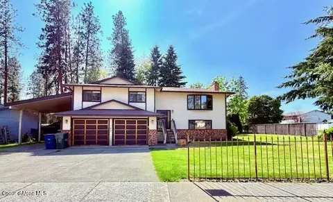 107 N Ridgewood Dr, Post Falls, ID 83854